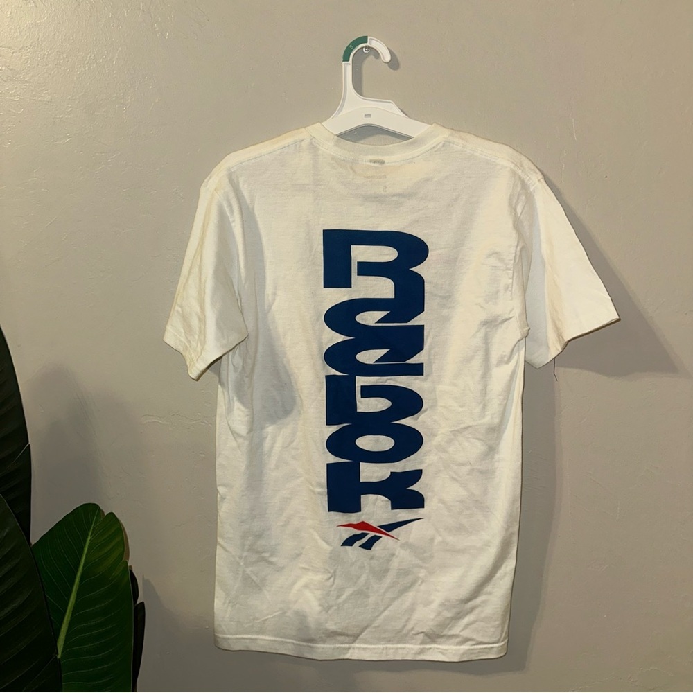 REEBOK small unisex shirt